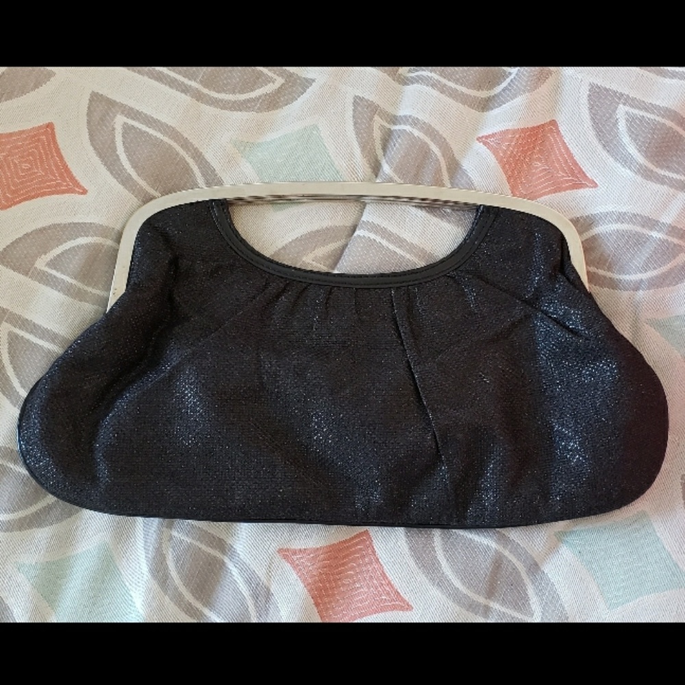 Express Clutch